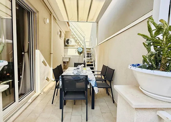 La Casa Di Tina A Due Passi Dal Centro Feriehus *