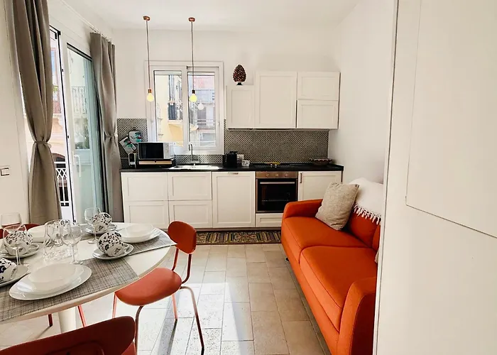 Feriehus La Casa Di Tina A Due Passi Dal Centro *