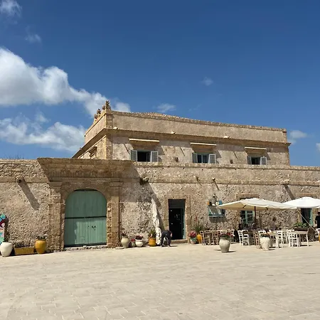 Semesterbostad La Casa Di Tina A Due Passi Dal Centro
